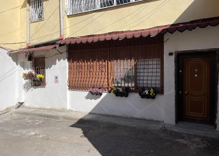 Juliette Apt With Private Garden