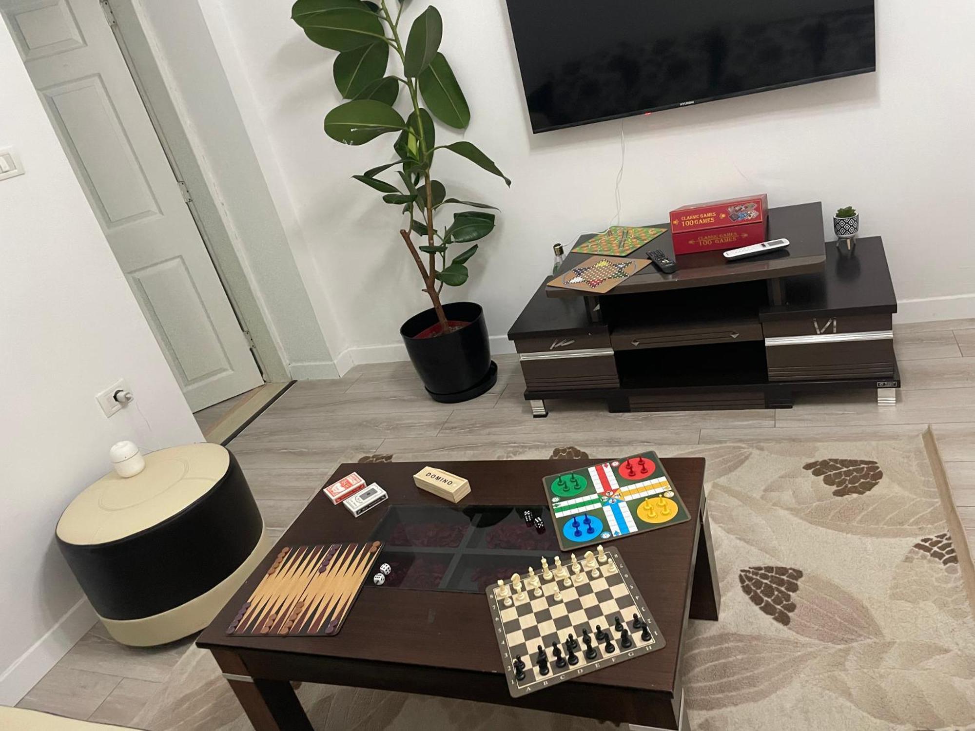 Juliette With Private Garden Apartment *